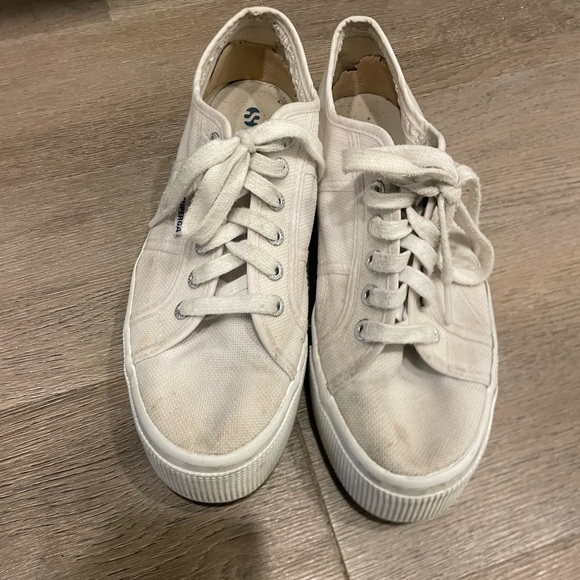 Superga Women's Classic White Platform Sneakers - Picture 6 of 12